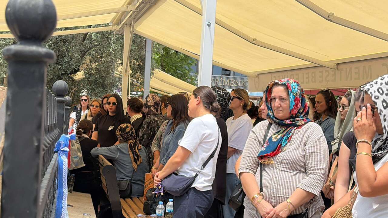 Muğla’da Silahla Başından Vurulmuş Halde Bulunan İş İnsanı Son Yolculuğuna Uğurlandı 2